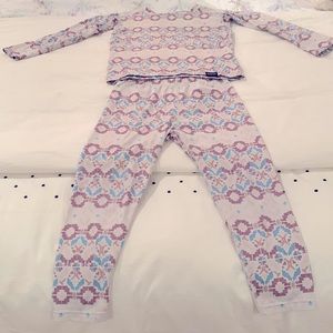 Cozy Patagonia Pajama Set - great condition- girls size 5